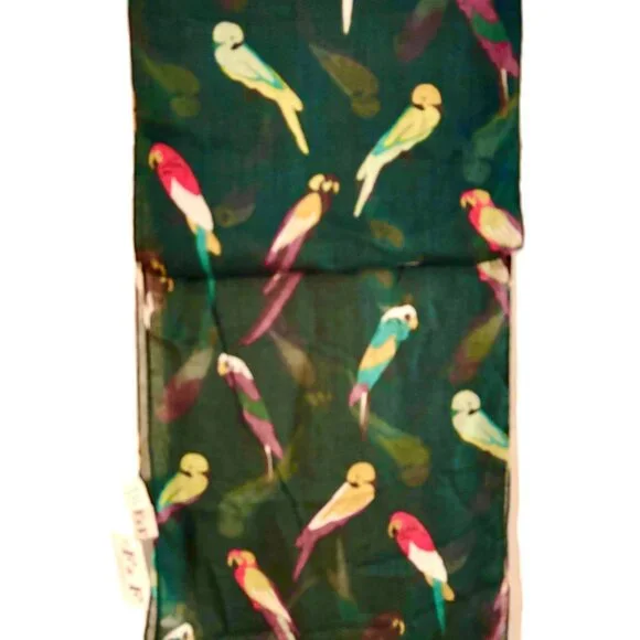 Italian Silk Scarf by F & F Bird Pattern Thin Shawl Wrap Eyelash Ends NEW - Picture 2 of 5